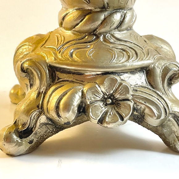 Vintage Spelter French Style Urn/Ewer with Porcelain Floral Medallion - Picture 12 of 14